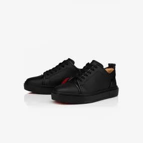 Black Skate Sneakers
