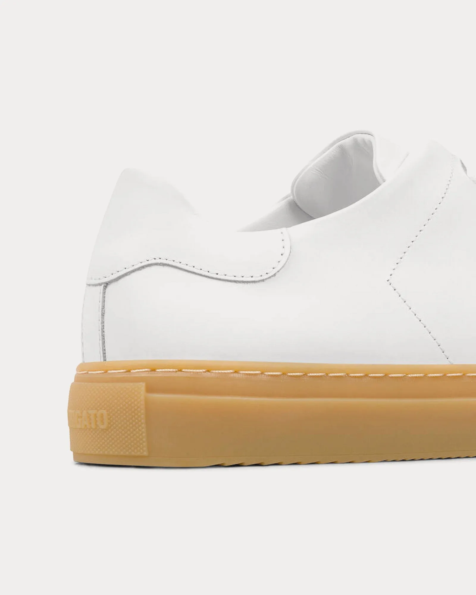 Clean 90 Off White / Gum Low Top Sneakers