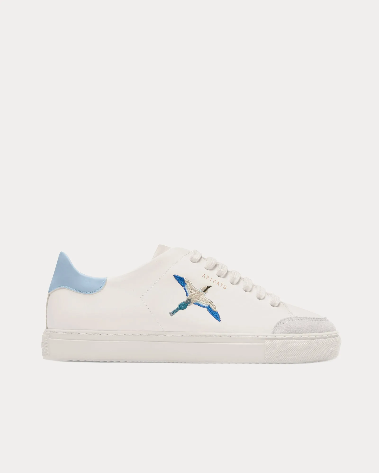 Clean 90 Triple B Bird White / Blue Low Top Sneakers