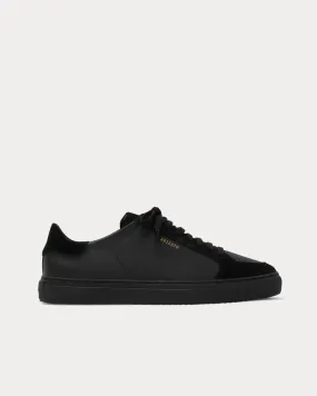 Clean 90 Triple Black / Black Low Top Sneakers