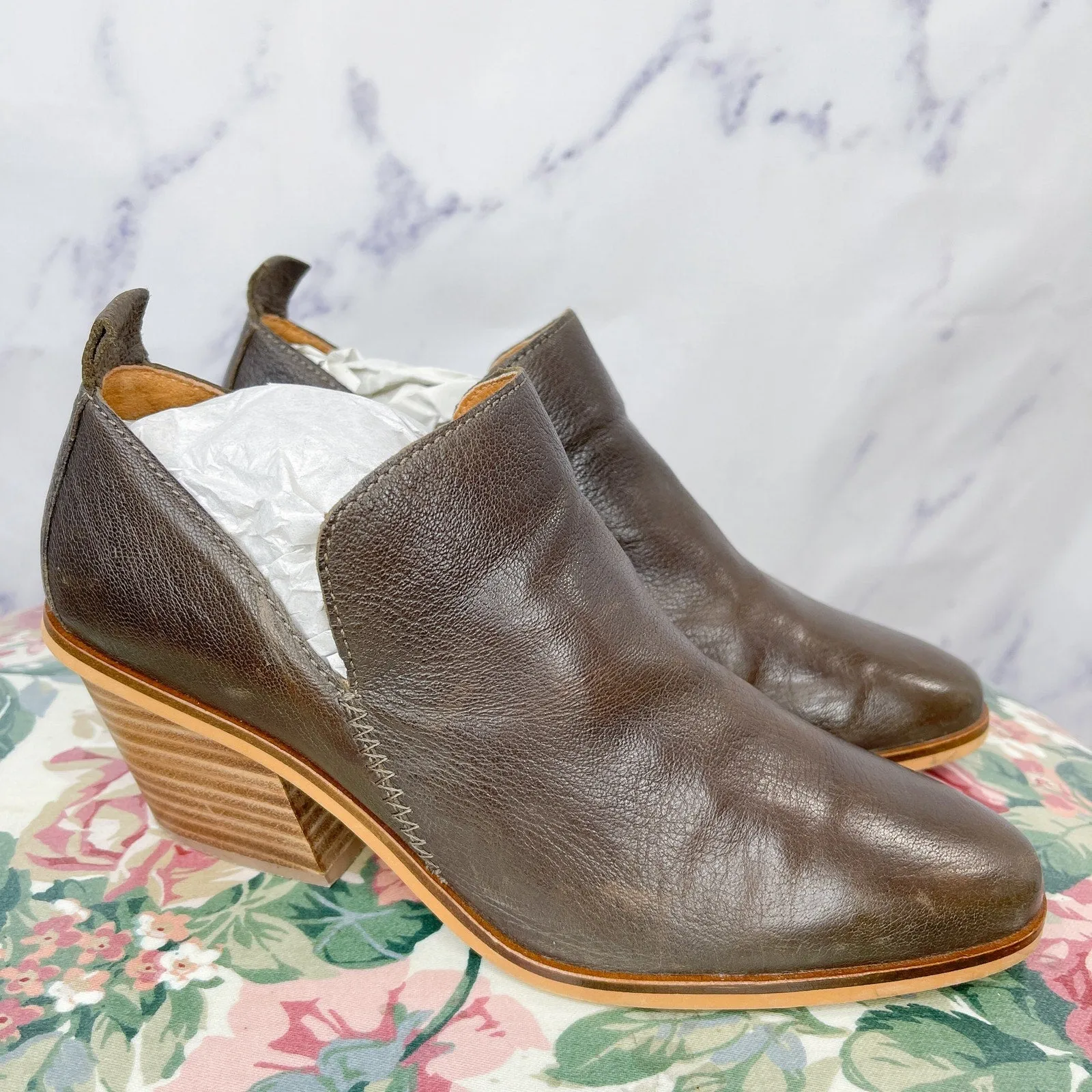 Lucky Brand | Victorey Brown Leather Ankle Bootie | 8.5