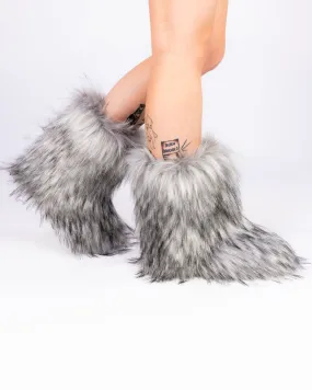Women's Gray Boots With The Fur